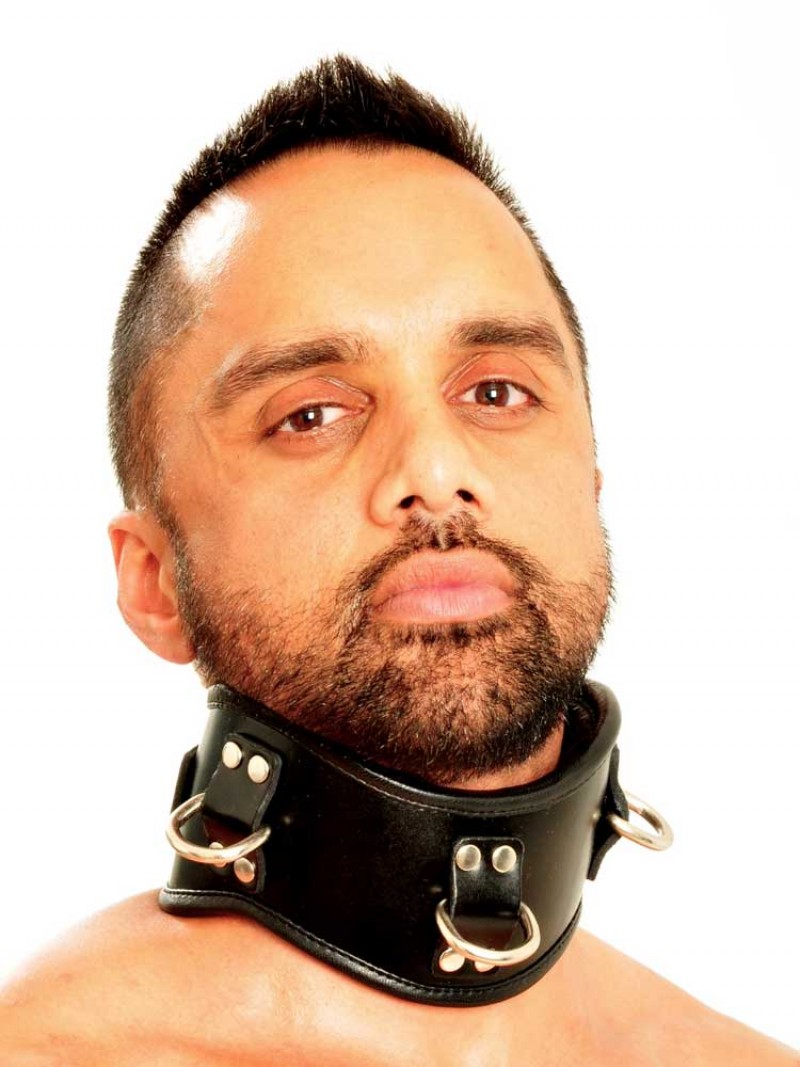 Fist Posture Halsband - Zwart